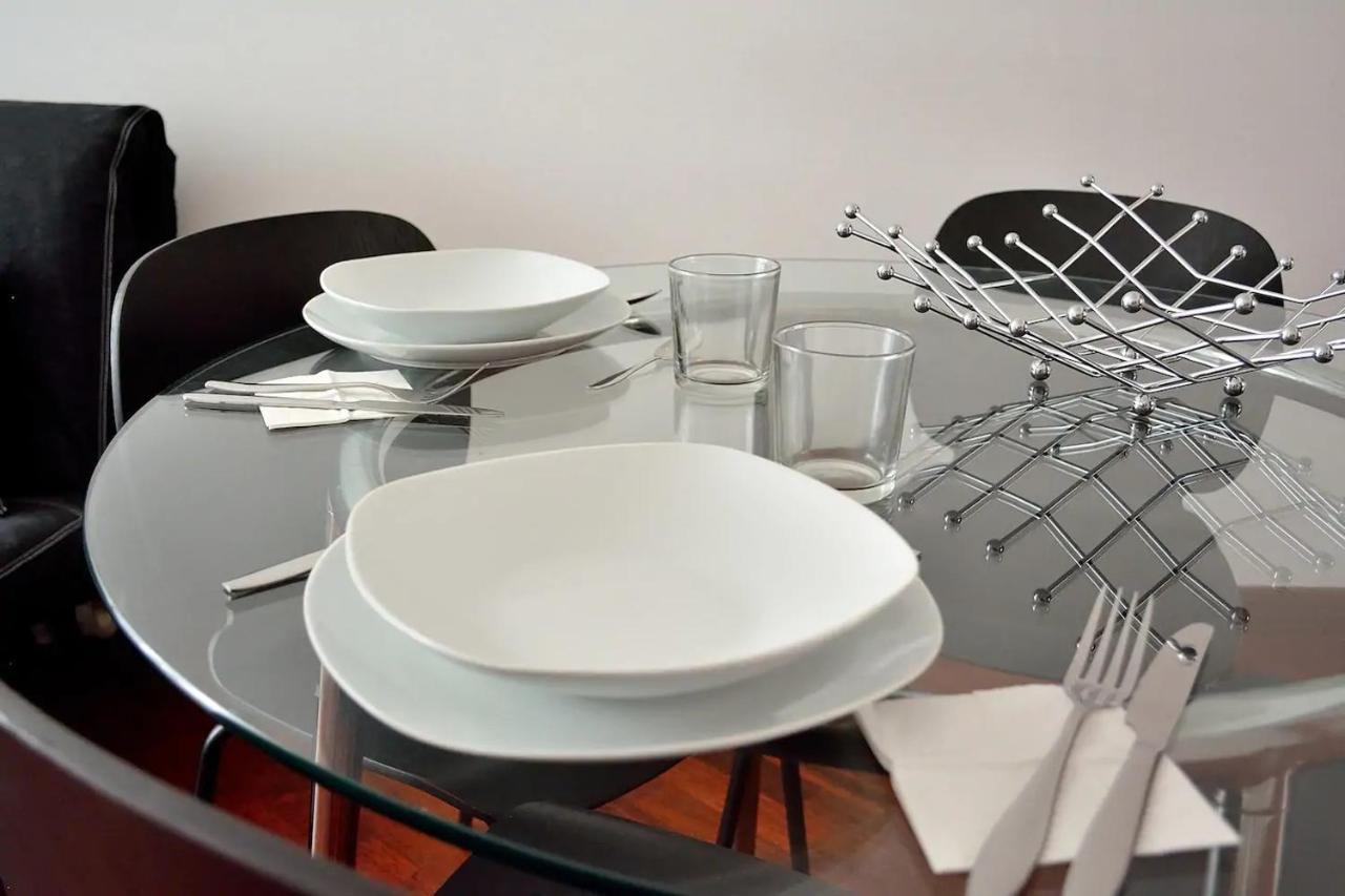 Cherry Apartment Milan Bagian luar foto